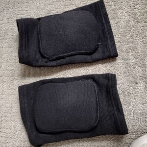 Knee pads, never used, very good padding